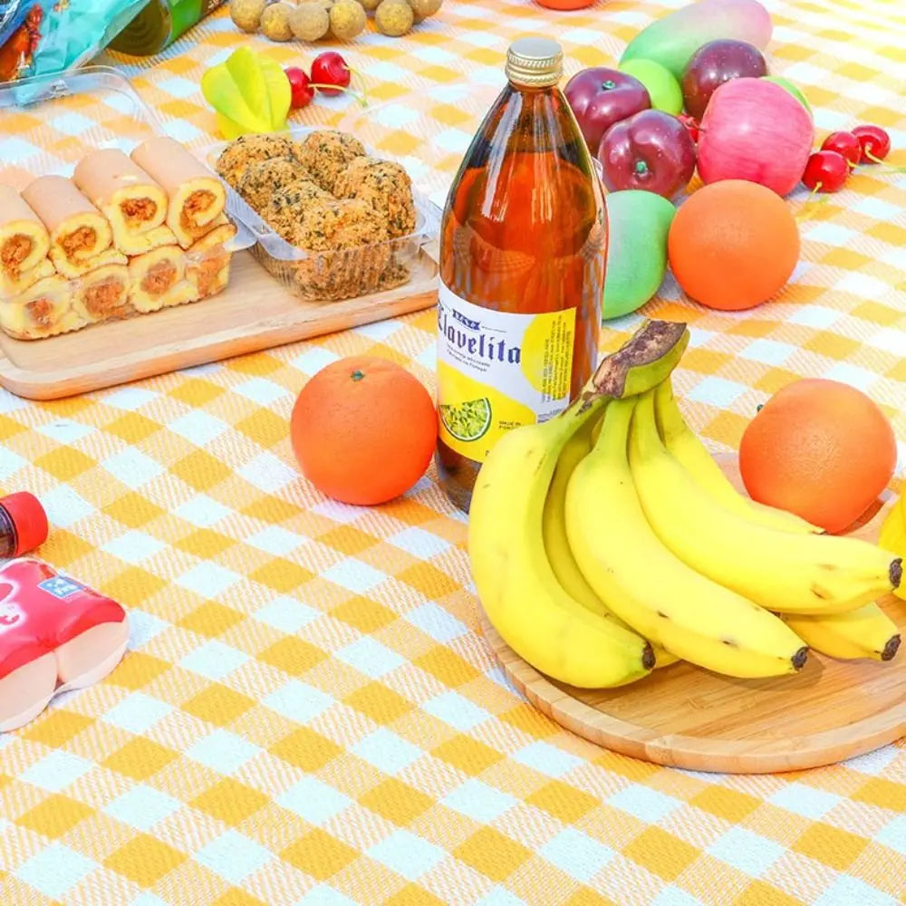 Portable Picnic Mat Outdoor Foldable Picnic Thicken Mat Beach Mat Moisture-proof Waterproof Camping Blanket Outdoor Camping Mat